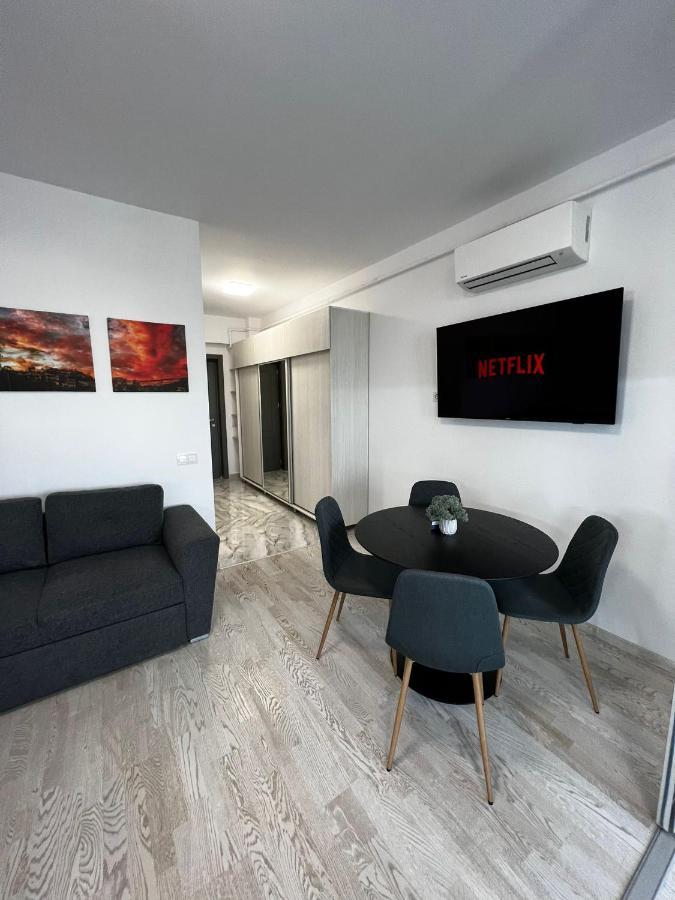 Cozy Apartments - City Center Iasi Exterior foto